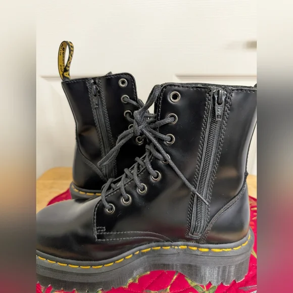 Dr Martens Jadon Boot - Picture 5 of 8